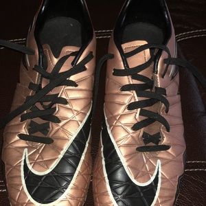 Gold nike vapor soccer cleats